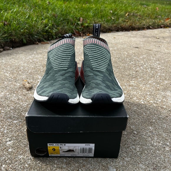 WMNS nmd - Picture 1 of 5